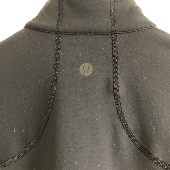 NWOT Lululemon Jacket - Picture 4 of 6